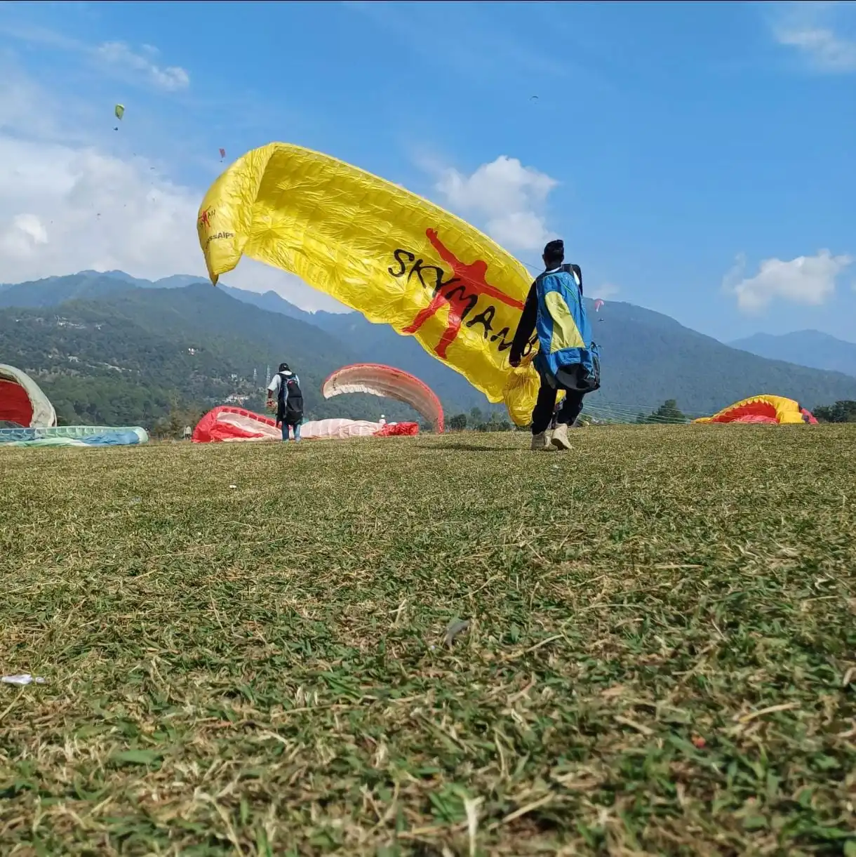 Bir Billing Paragliding Cost 2026 | Book @ ₹3000 + Free Video