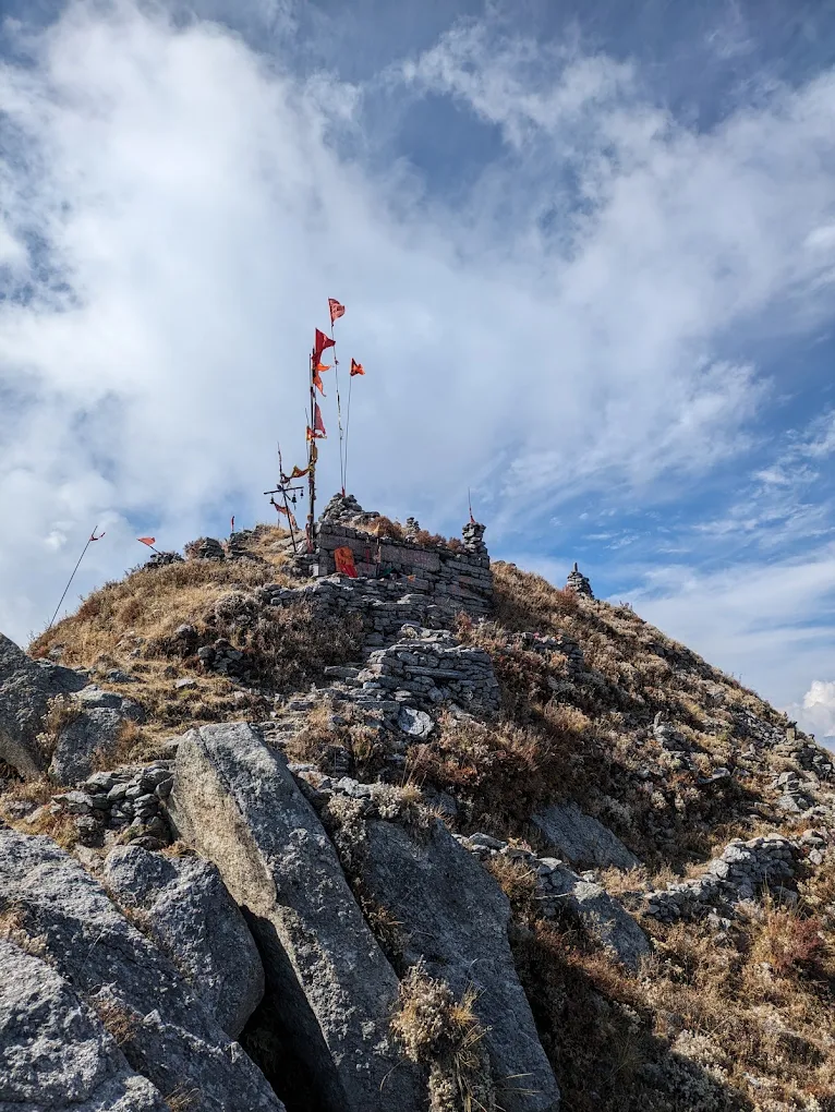 Hanumangarh temple trek near Bir